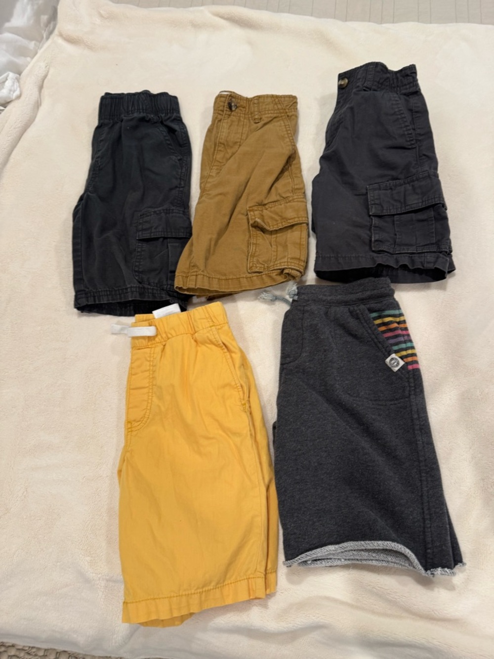 Boys shorts bundle. 5 pairs. Size 6-7.
